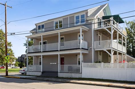 Private Owner Rentals (FRBO) in Pawtucket, <strong>RI</strong>. . Craigslist ri apartments